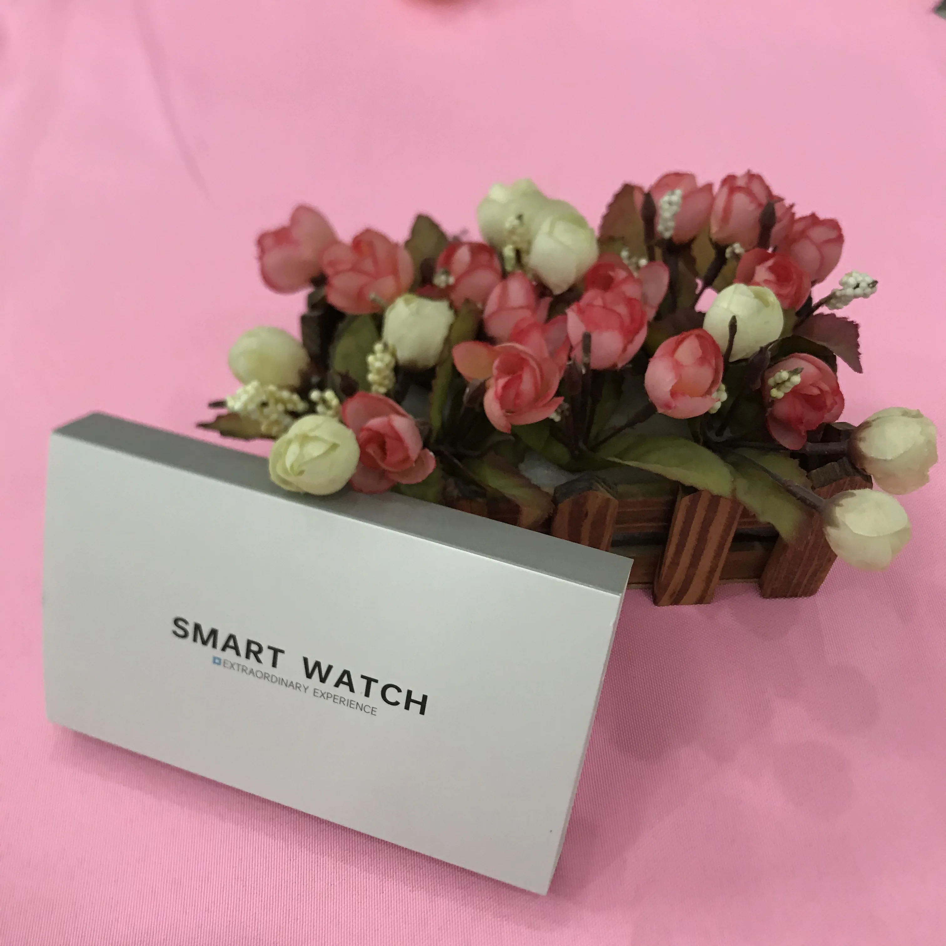 BF05 Smartwatch 180Mah Large Capacity Polymer Batteries  Body Temperature Monitoring  OEM/ODM RoHs CE Round Smart Bracelet