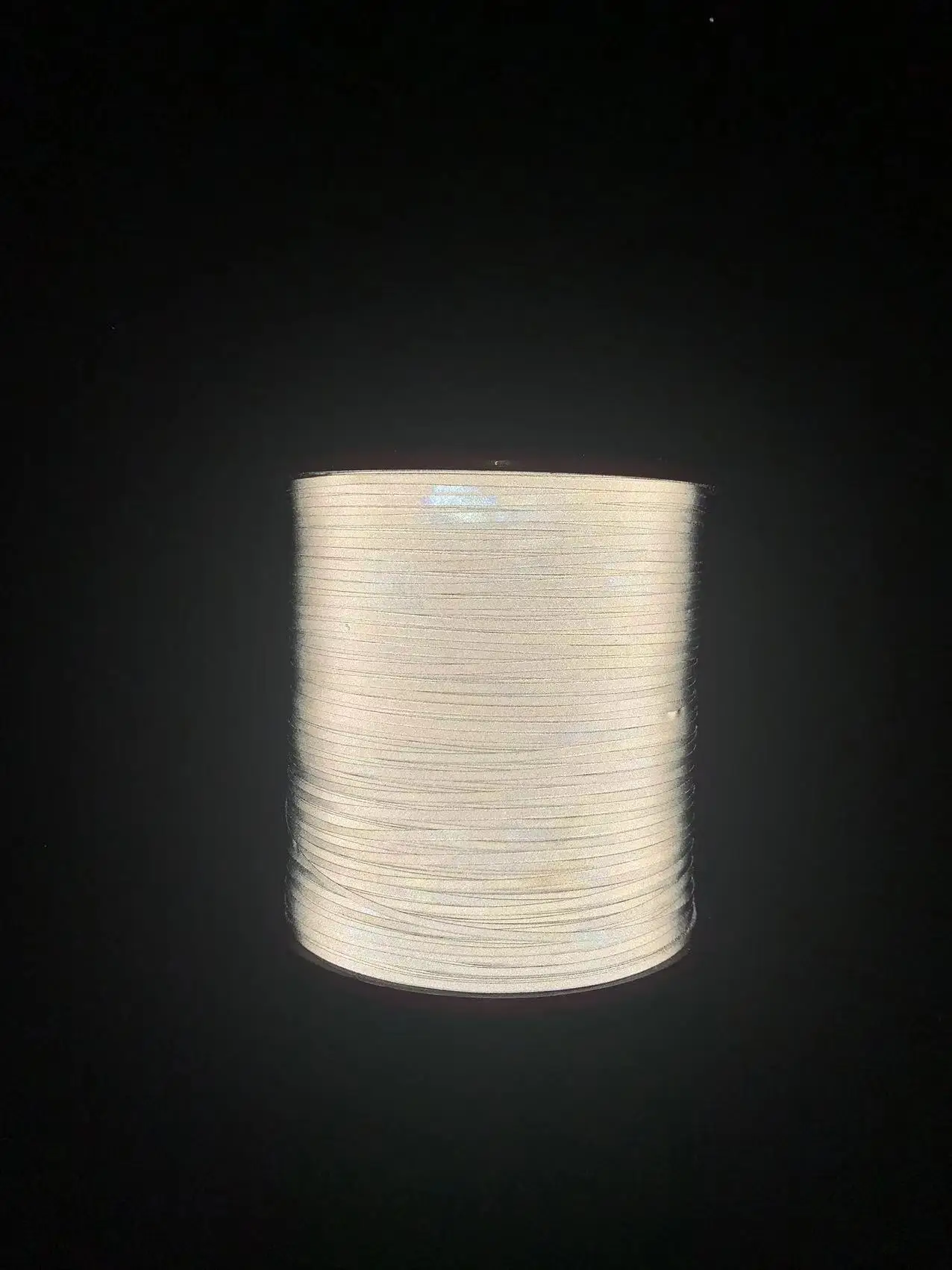 Alsafety Custom 1mm High Visibility Silver Reflective Knitting Yarn For Clothing