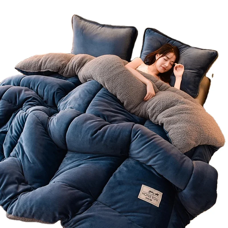 Thickened Warm Lamb Fleece Quilt Soft Polyester Fiber Quilt Size Can be Customized Bedding Set bed cover luxury bed sheets