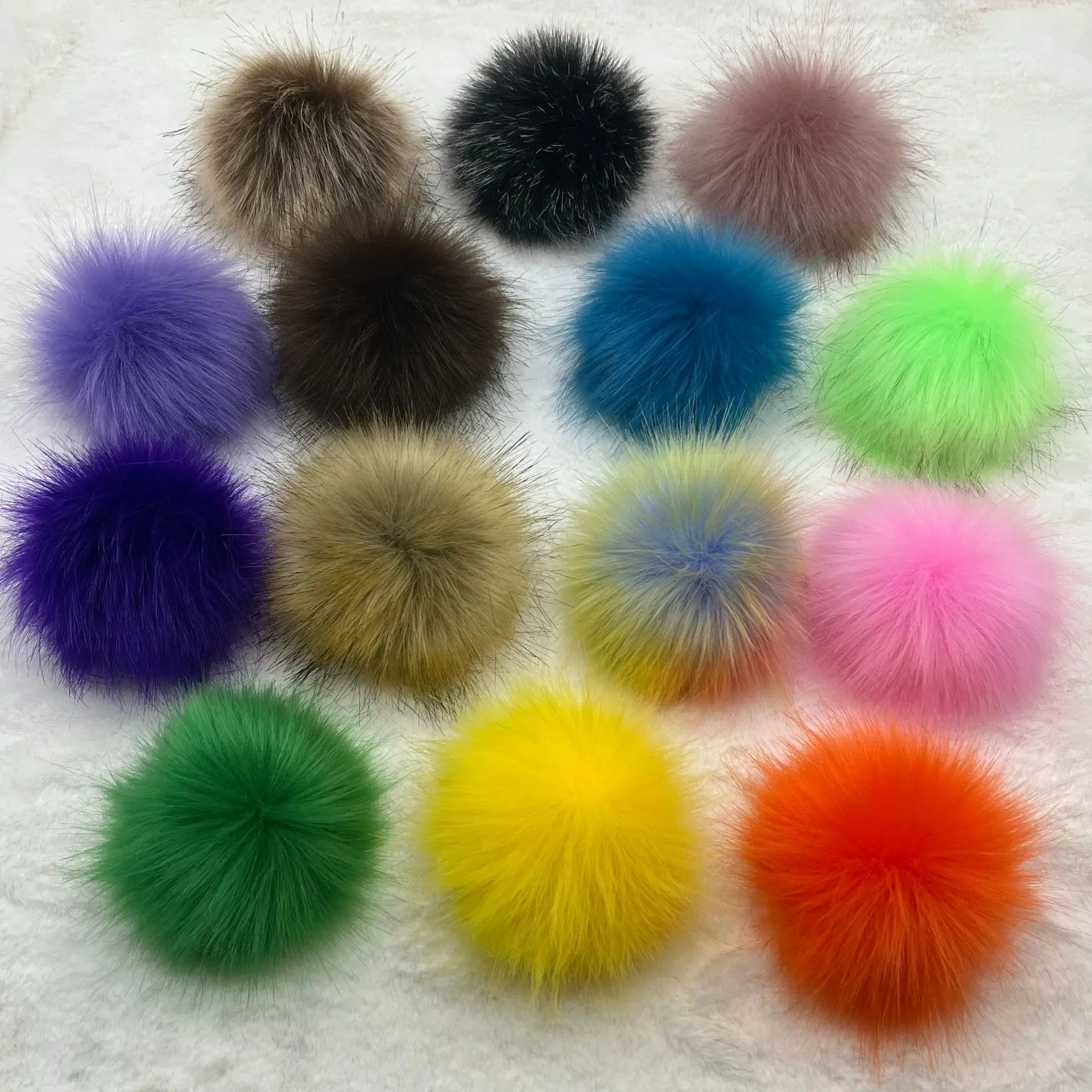 Faux Fox Raccoon Fur Pom Pom Balls 16cm DIY Craft PomPon for Hats Keychains Scarves Mitten Bags Accessories Hairball