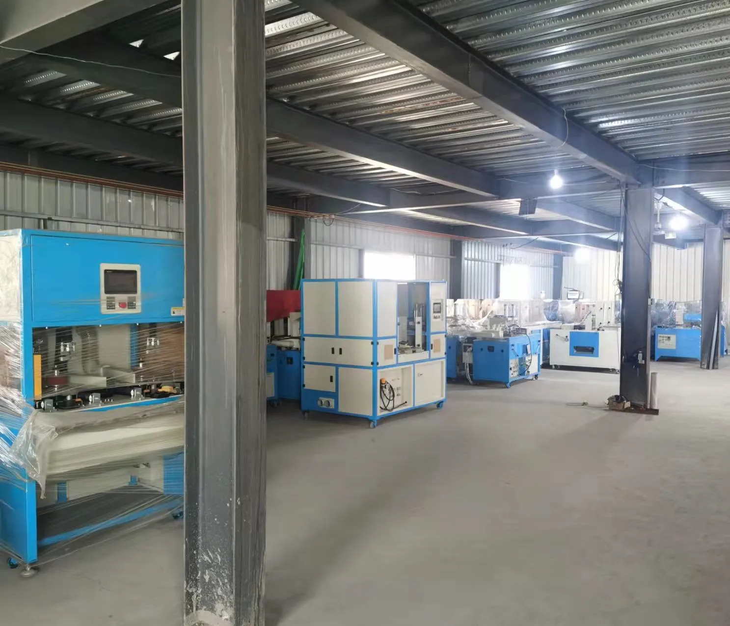 Flip Flop Machine Automatic Sole Edge Grinding Polishing Machine China Chappal Making Machine