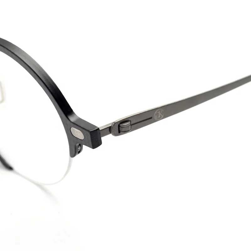 High Quality Fashion Carbon Fiber Titanium Optica carbon fiber sunglasses frame titanium temple magnet clip on sunglasses 2023