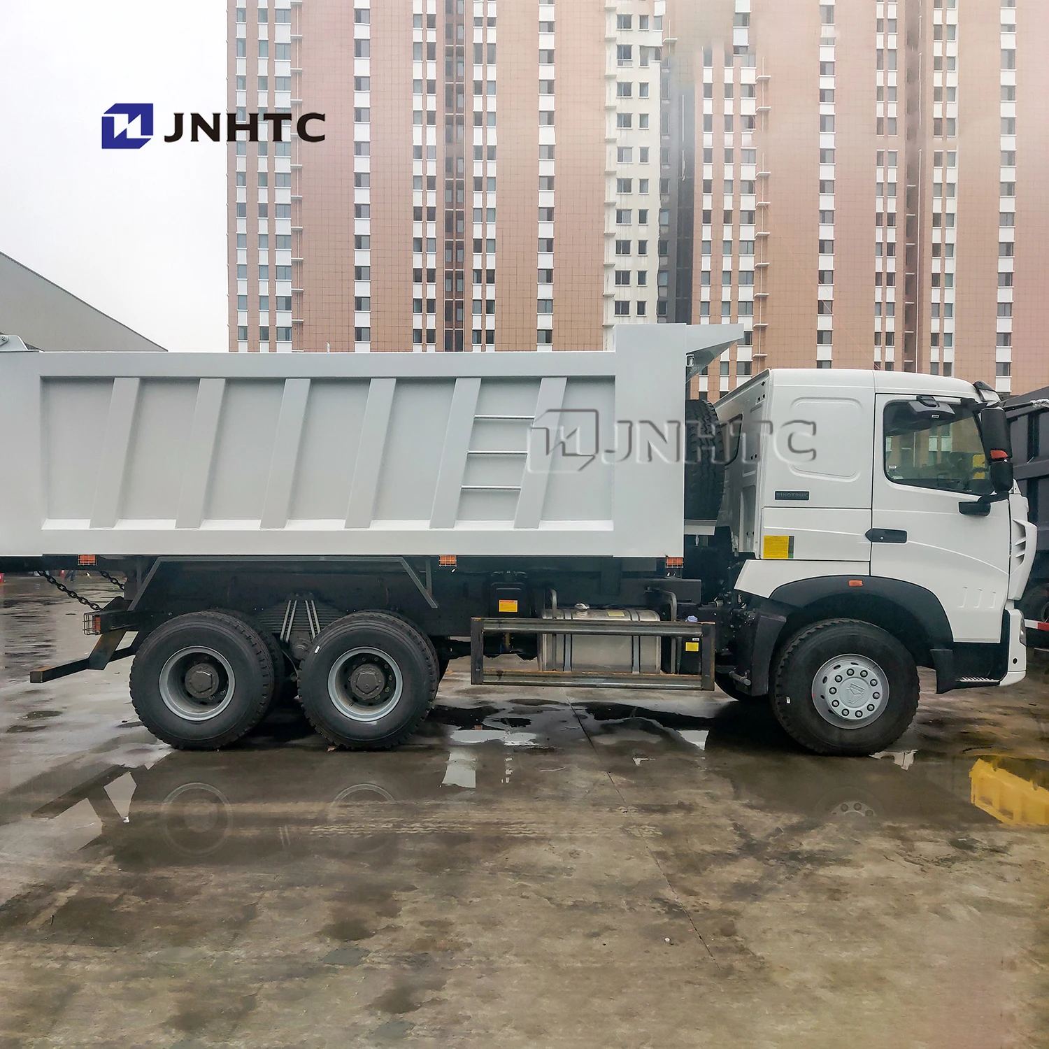 Best Howo Dump Truck Best Price Sinotruk Howo V7 6x4 Dump Truck 20 Cubic Meters Mining Dump Truck for Manila