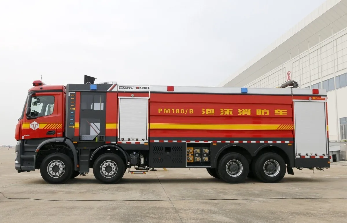 Hydraulic Ladder Lighting Rescue Spray Body Water Mist 6*4 Fire Fighting Truck