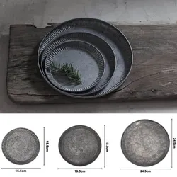 Handcrafted Round Retro Iron Plate Vintage Antique Wrought Storage Serving Iron Craft Lace Tray for Church Wedding Home Decor