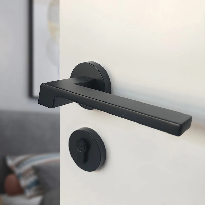 Wood Door Hardware Lock and Handle Zinc Alloy Modern Matte Black Privacy Entry Door Square Lever Interior Door Handle
