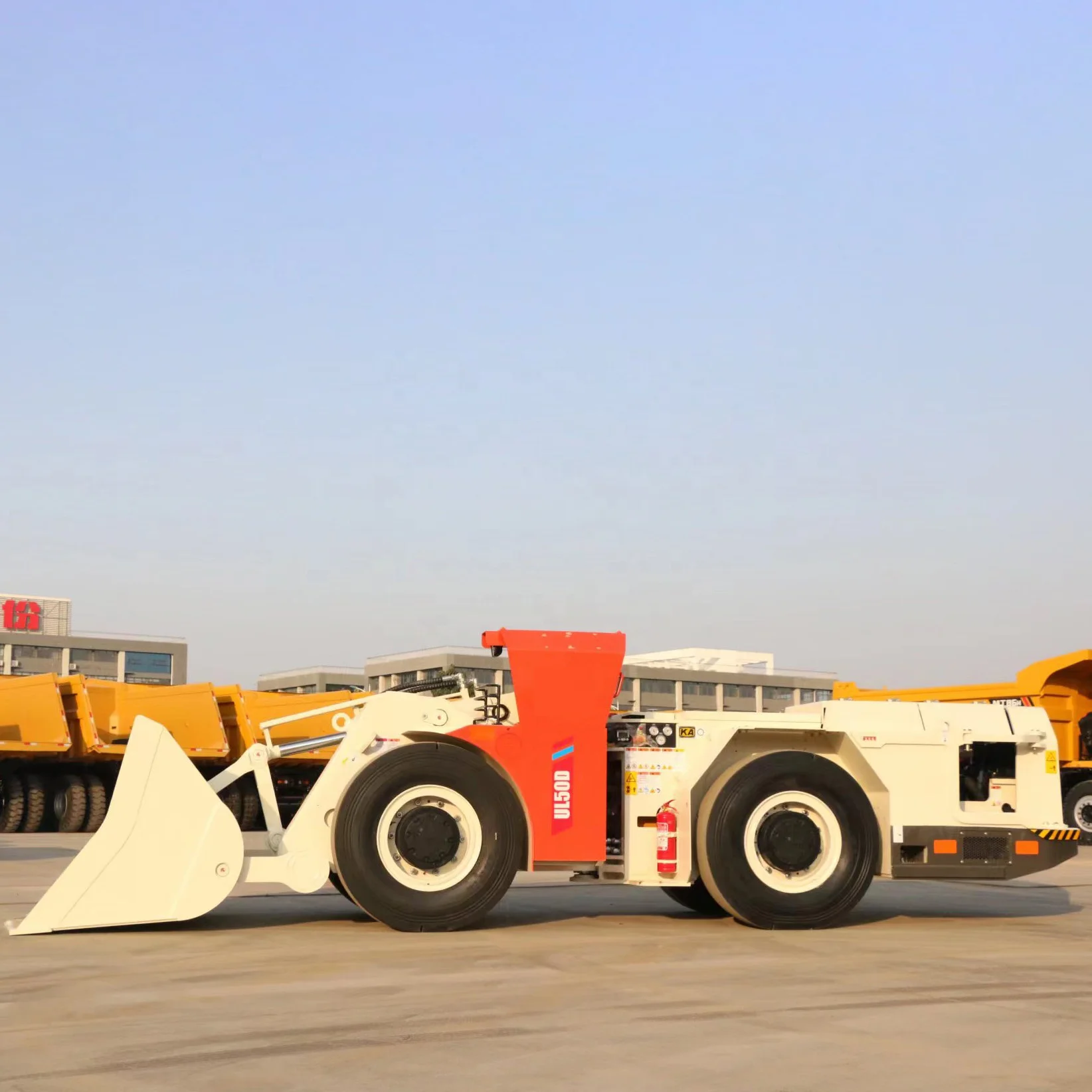 4.5 Cubic Meter Articulated Mining Scoop Loader Diesel Underground Wheel Loader For Coal