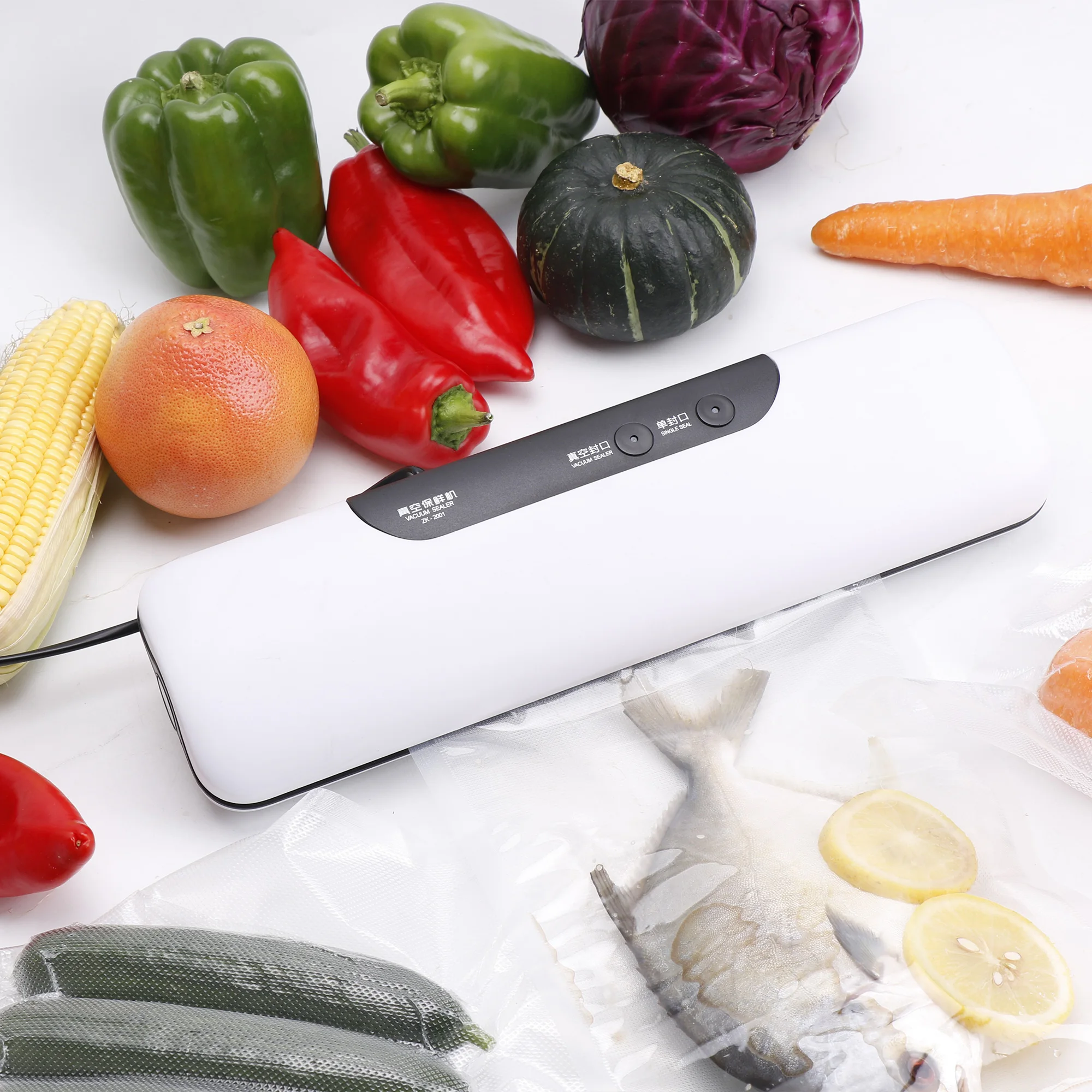 Hot Selling Small Vacuum Sealer Portable Versatile Electric Vacuum Food Sealer