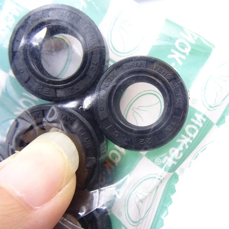 NQK TC 12x22x6 NBR oil seal size 12*22*6