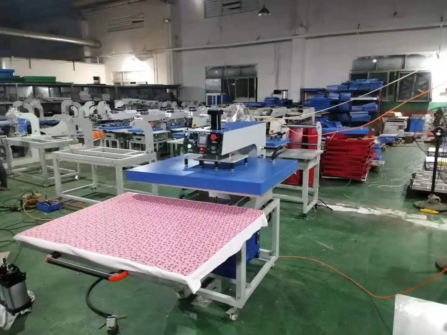 31X39 large format pneumatic drawer out sublimation heat press machine for carpet blanket mouse pad wood acrylic board t-shirt