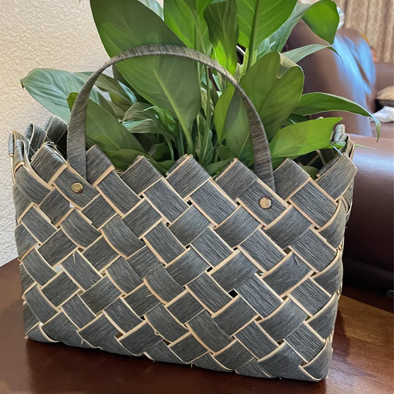 100% Handmade Willow Weaving Factory Sale Cutomizable Size Color Wicker Storage Baskets