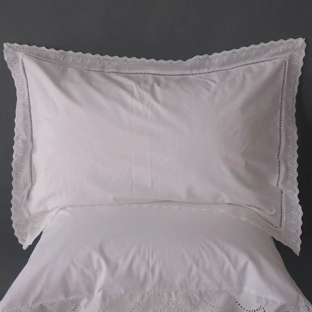 Good Supplier Plain Cotton Embroidered Throw Pillow Cover