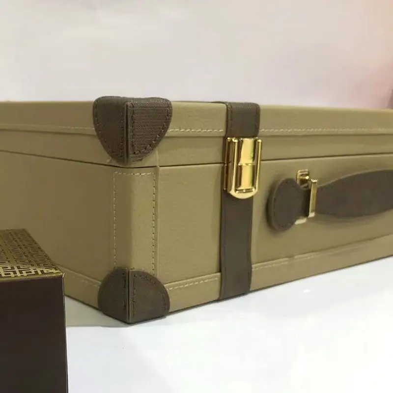 Vintage PU Leather Handmade Retro Suitcase Classical Luggage Old Style Box Steamer Trunk Luggage Moon cake gift box