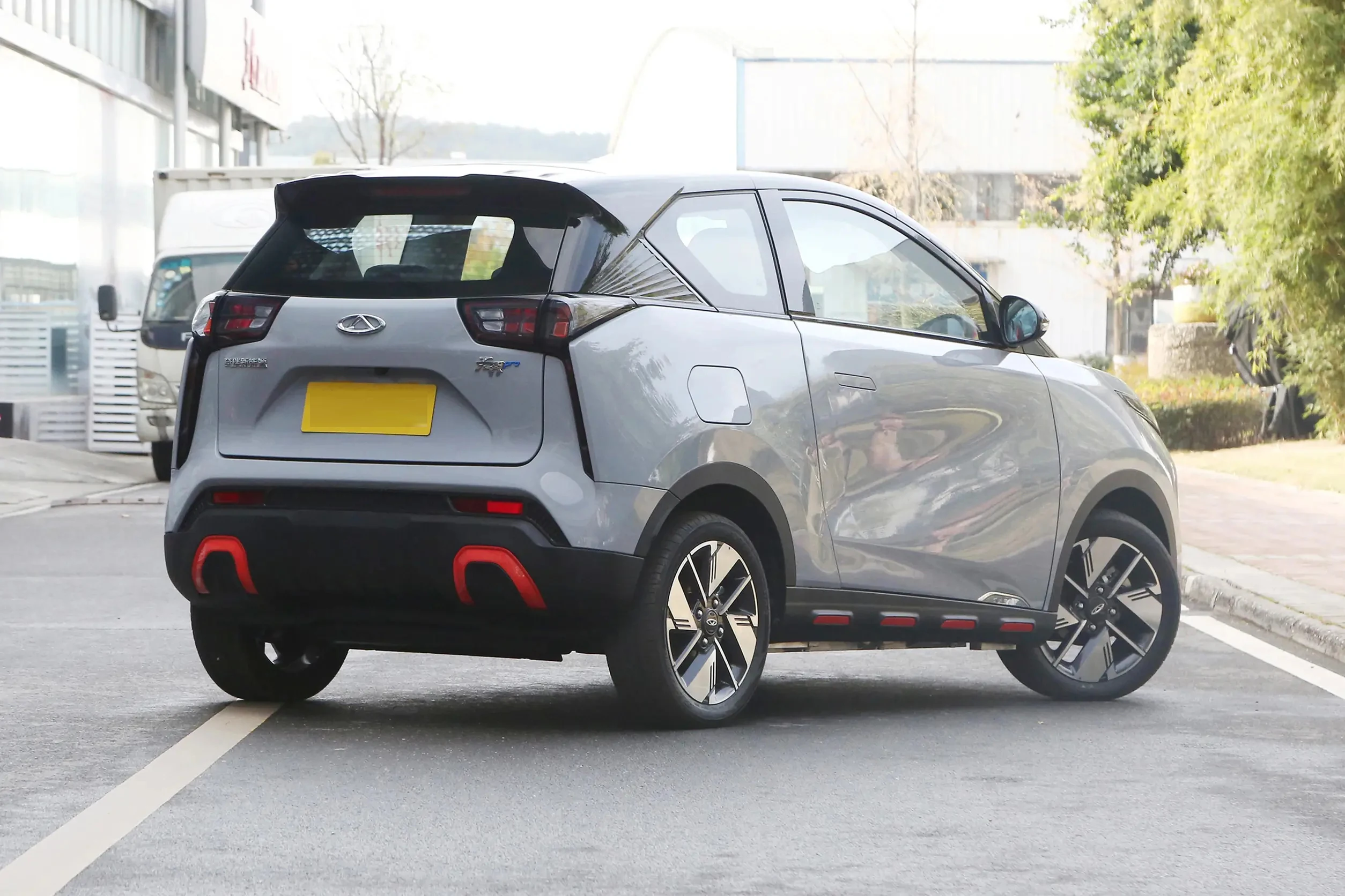 High quality electric new cars for sale made in China Chery qq Wujie PRO 301km 2WD Warcraft Edition new electric cars