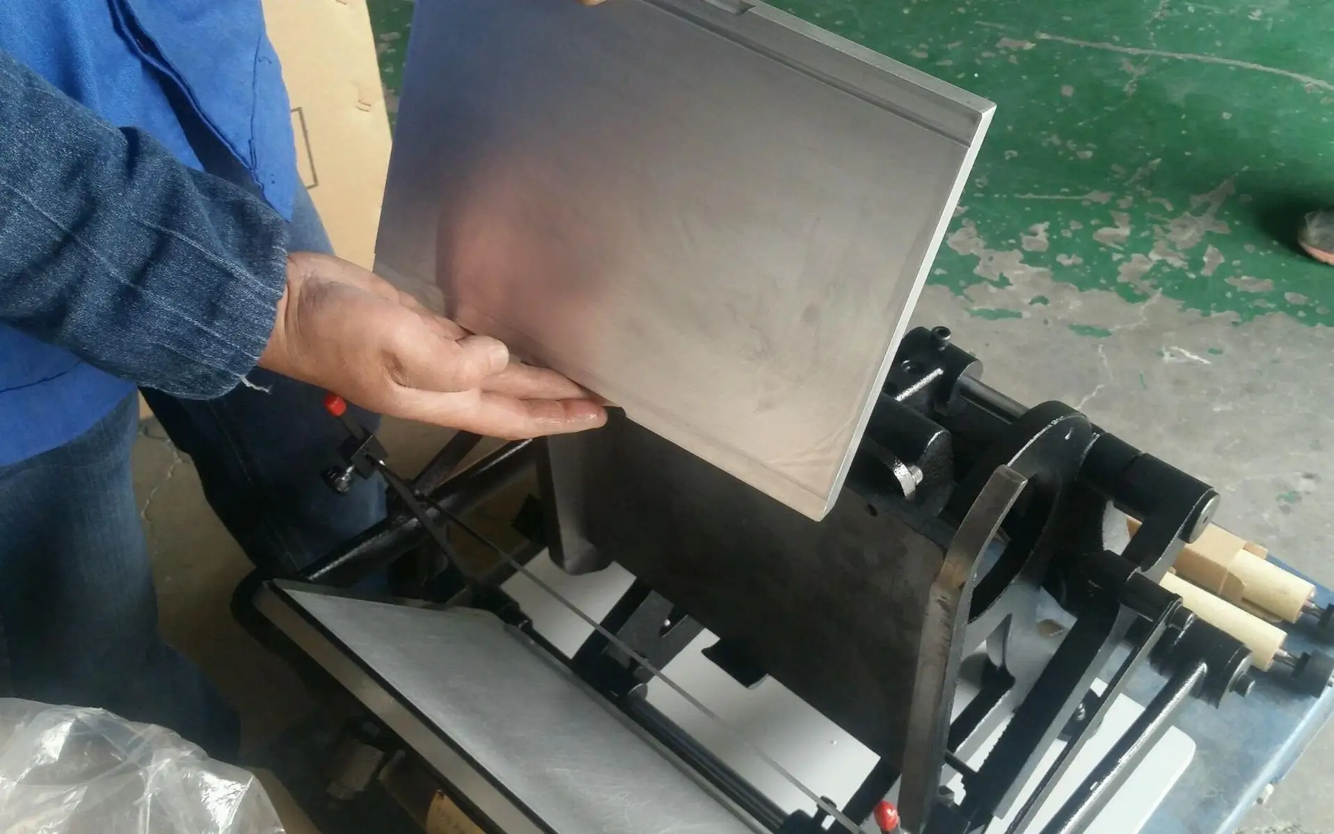 Factory Sales Manual Letterpress Printing Machine for Business Card Wedding Invitation Letterpress Embossing Machine