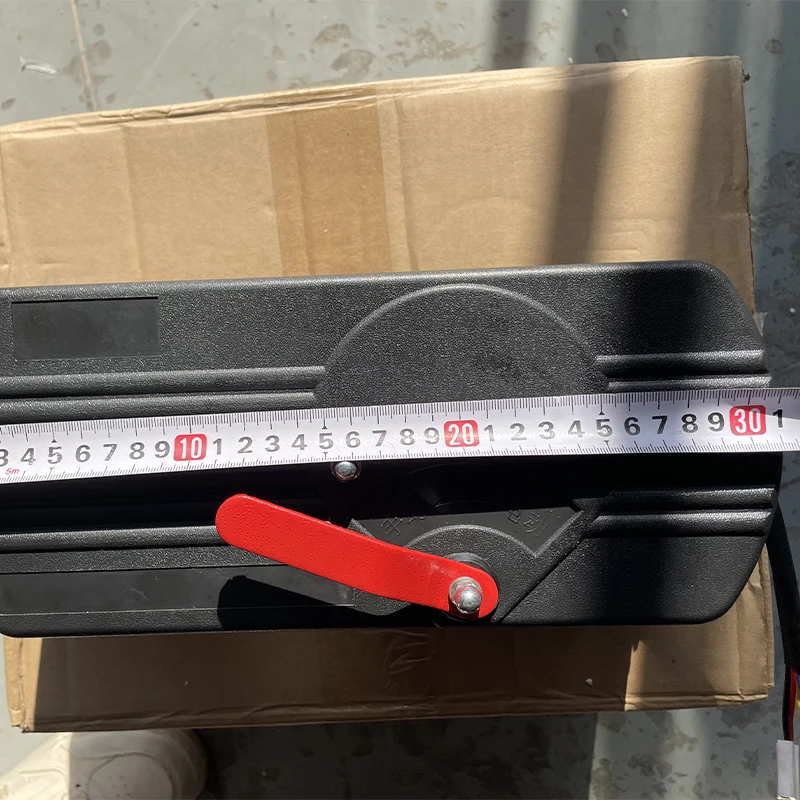 Jiuqiang bus parts 12v 24v door pump motor and General Bus Electrical Folding Door Pump for mini coach or ankai city bus parts