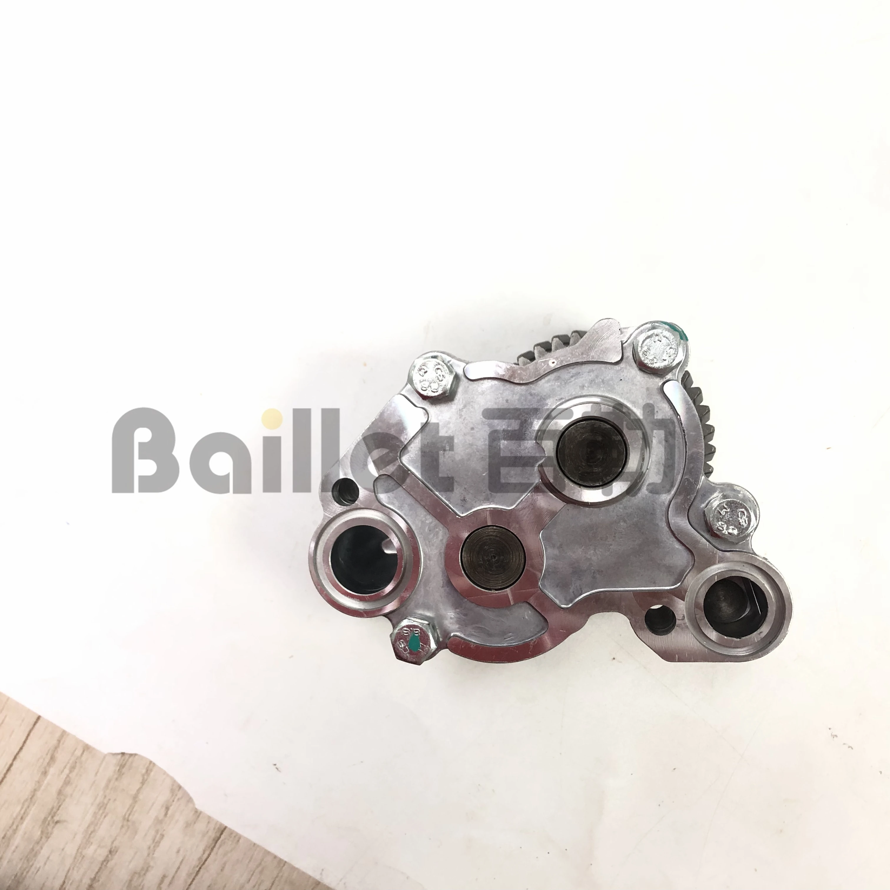 6d34 old type Excavator Spare Parts  Engine Oil Pump Engine Parts For Excavator Sk210lc-6e Sk200-6 Sk250lc-6e