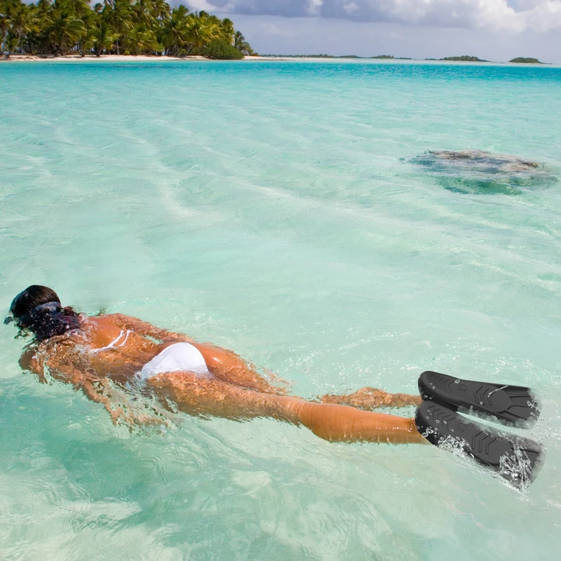 Wholesale Price 100% Food Grade Silicone Short Floating Fin Custom Training Swimming Diving Fins for Kids Adults