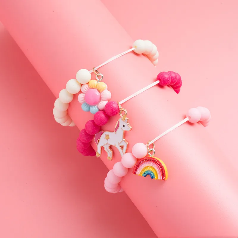 Hot Sale Handmade Pink Acrylic Beads Bracelet Set Cute Cartoon Resin Flower Rainbow Gold Enamel Unicorn Charm Bracelets