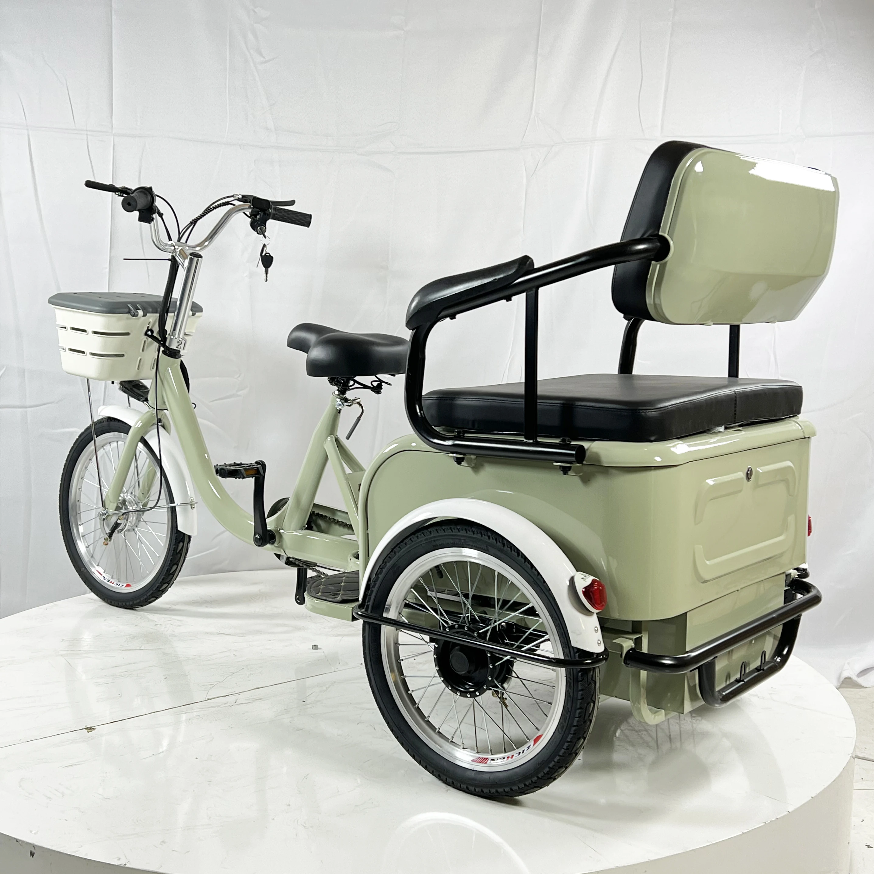 VIMODE Electric Tricycle Factory Wholesale Ev Scooter With Safe Speed Electric Pedicab for passengers