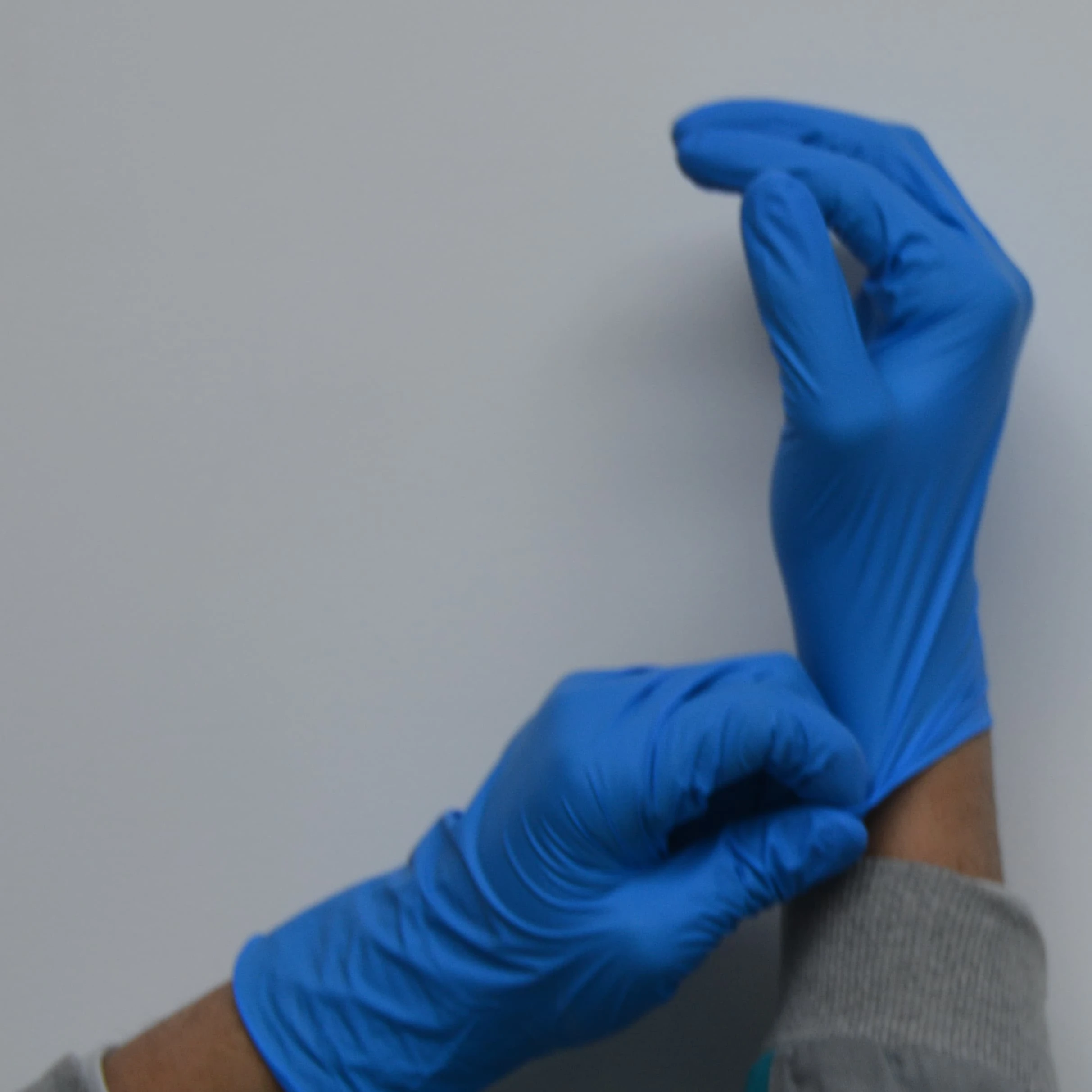 Examination Nitrile Gloves Powder Free Disposable Latex Free Gloves Pack of 100 Powder Free Protective Glove