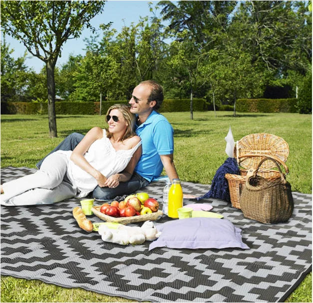 Plastic Straw Rug Pad Outdoor Rug Waterproof Camping Pad indoor carpet mat