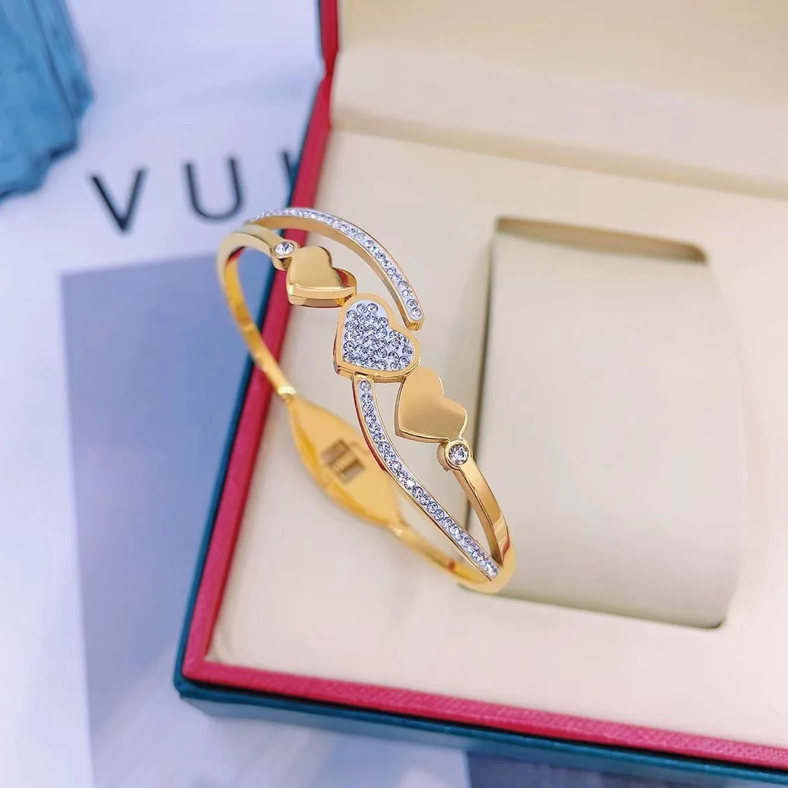 High Quality Stainless Steel 18k Gold Tennis Zircon Shell Heart Butterfly Bangle Women Cross Turquoise Clover Bangle For Gift