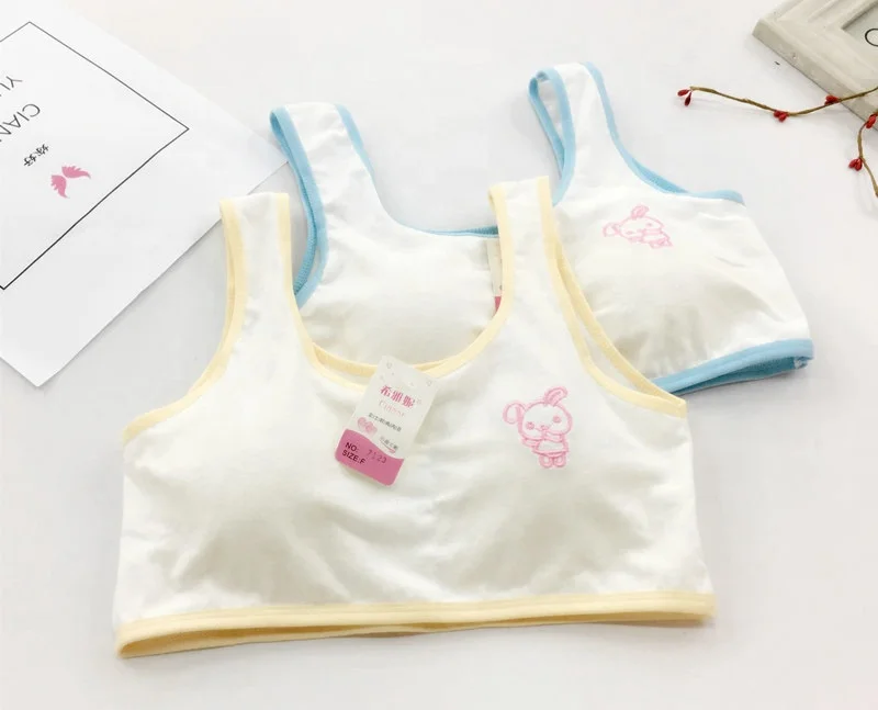 
New trendy cartoon free size comfortable seamless top vest student girls teens first bra 