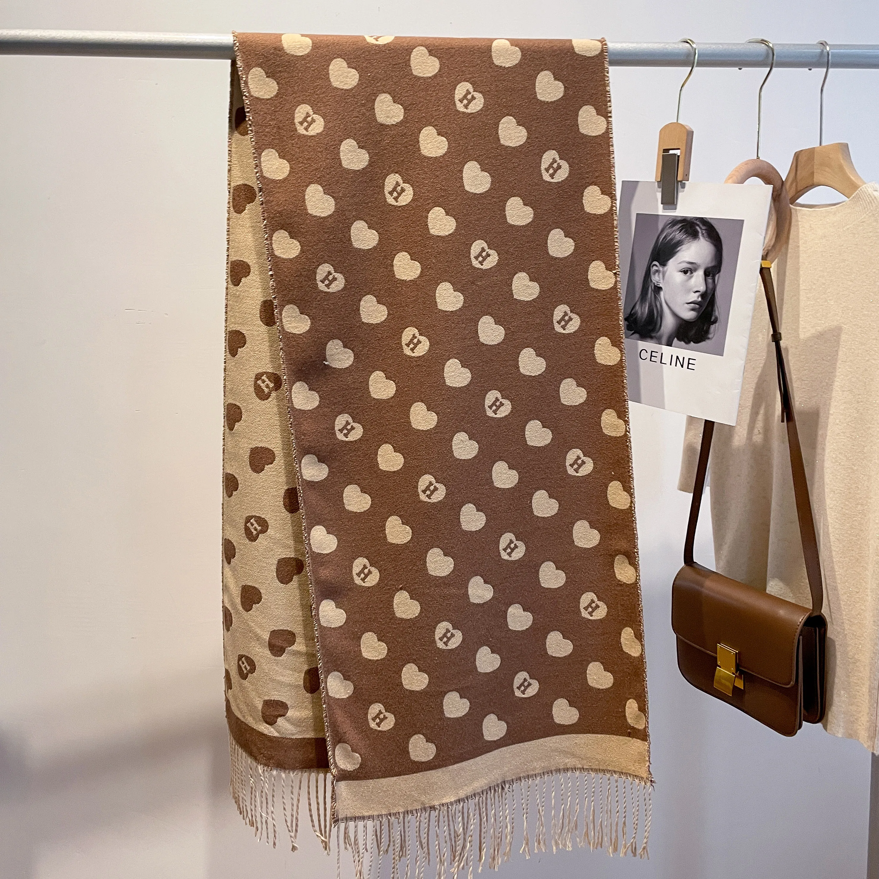 Wholesale New Luxury Designer Fashion Long Pashmina Cashmere Winter Warm Blanket Shawl Scarf For Women