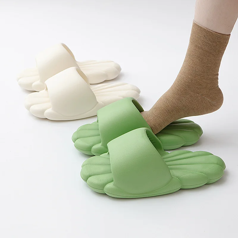 2023 Newest Summer Beach Slippers Thick Bottom Cute Soft Sole Flip Flops Indoor Bathroom Non-slip Sandals