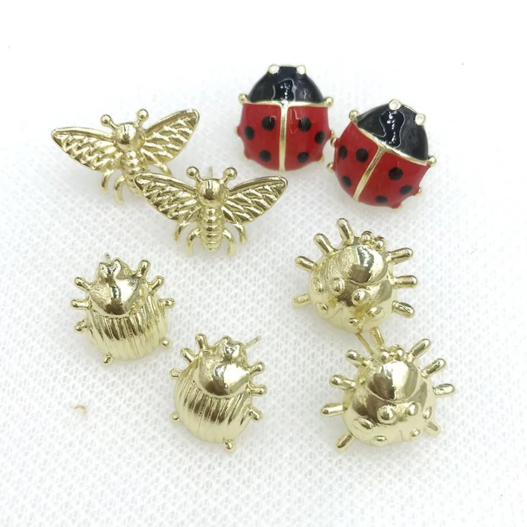 Customized 14k Gold plated  Ladybug Earrings for Baby Girls Cute Bee Safely Stud Weddings