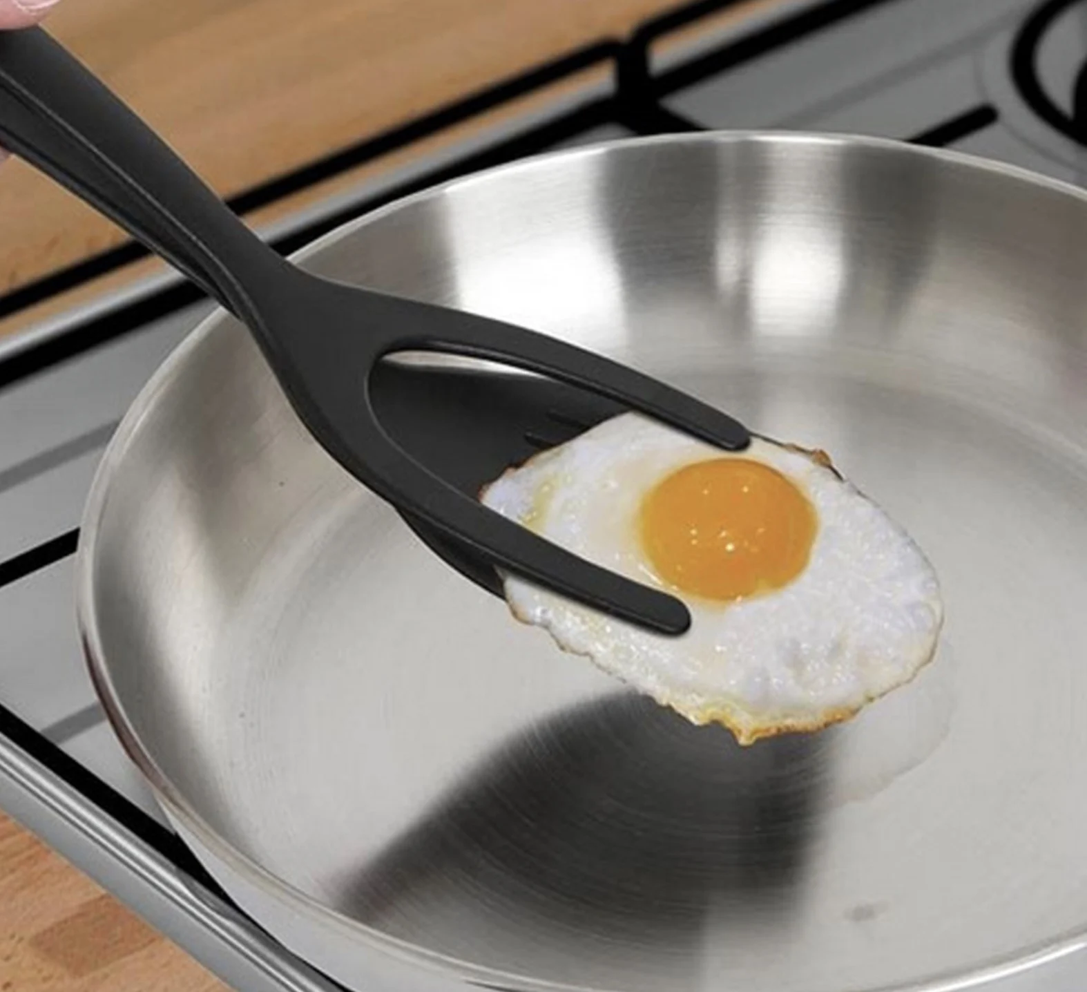 2 In 1 Egg Grip And Flip Tongs Egg Spatula Tongs Clamp Pancake Fried Egg French Toast Omelet Overturned Kitchen Cooking Tool