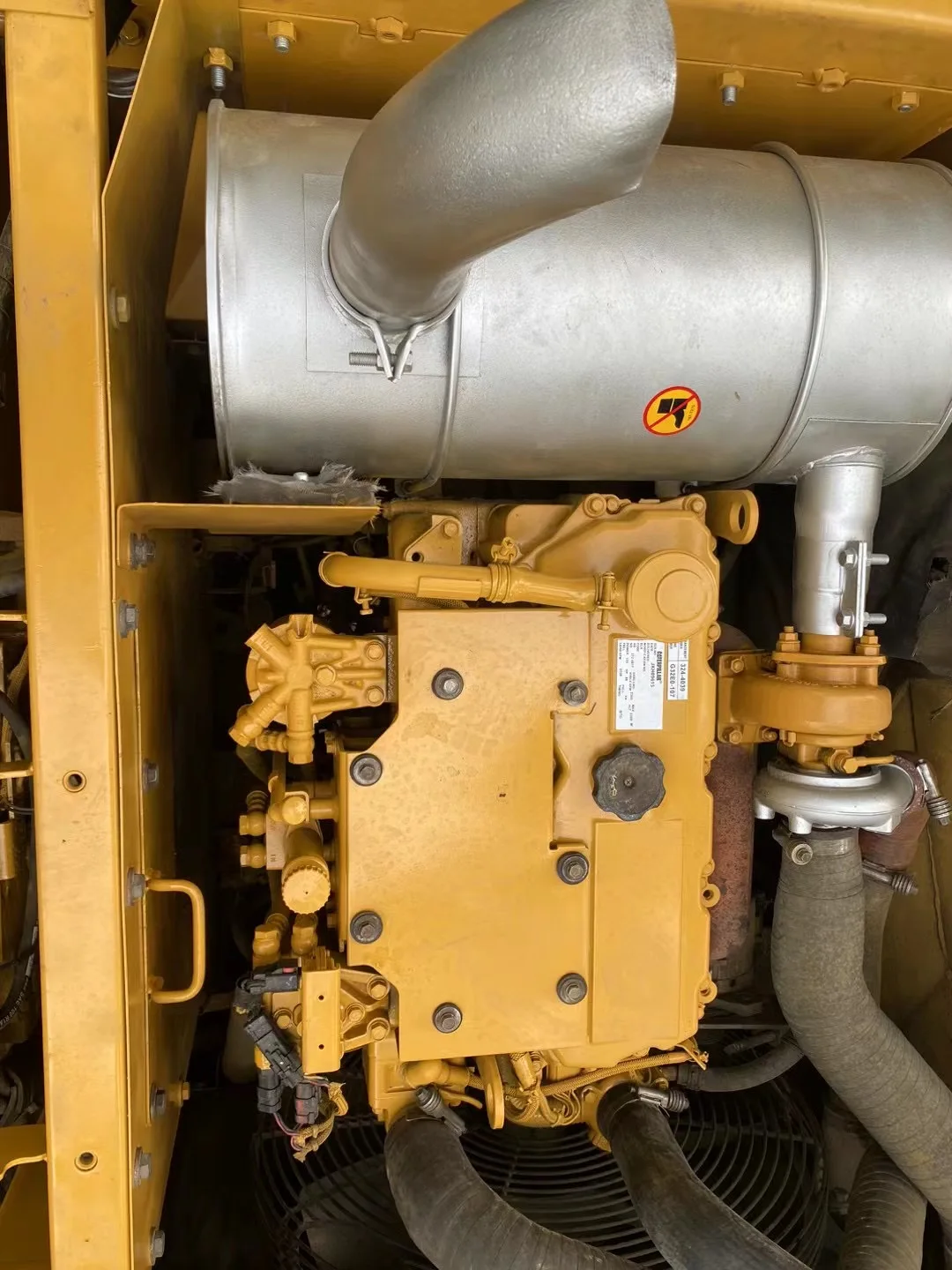Good Condition Second Hand Excavator Cat315D2GC 15ton Caterpillar for Sale