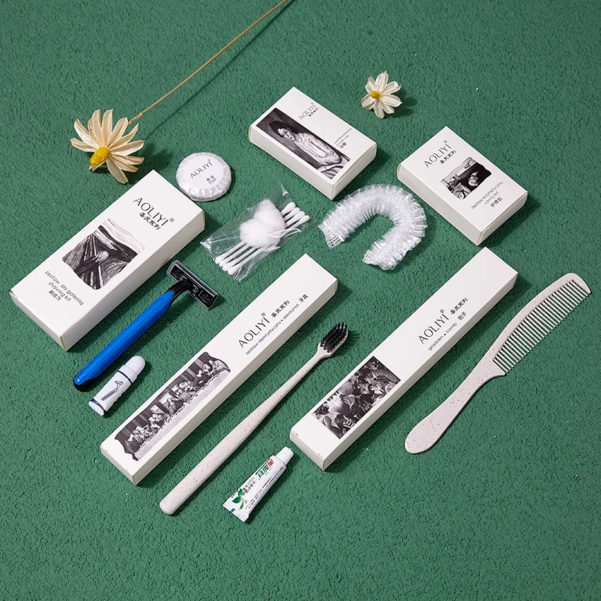 Factory custom logo 5 star hotel bathroom accessories supplies disposable hotel guest room amenities toiletries set
