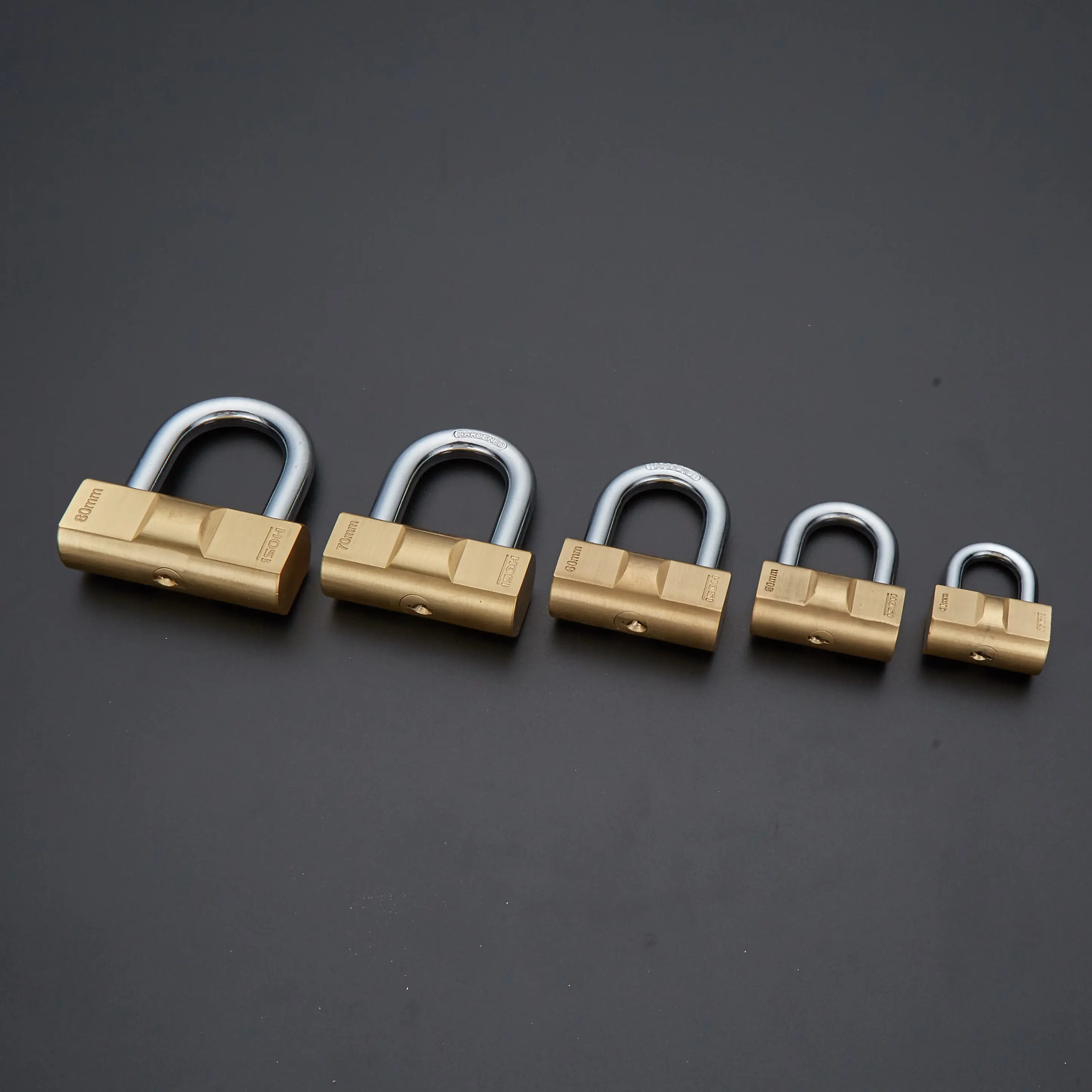 
China Suppliers Wholesale Pattern Painted Padlock Mini Color Copper Hammer Big Padlock 