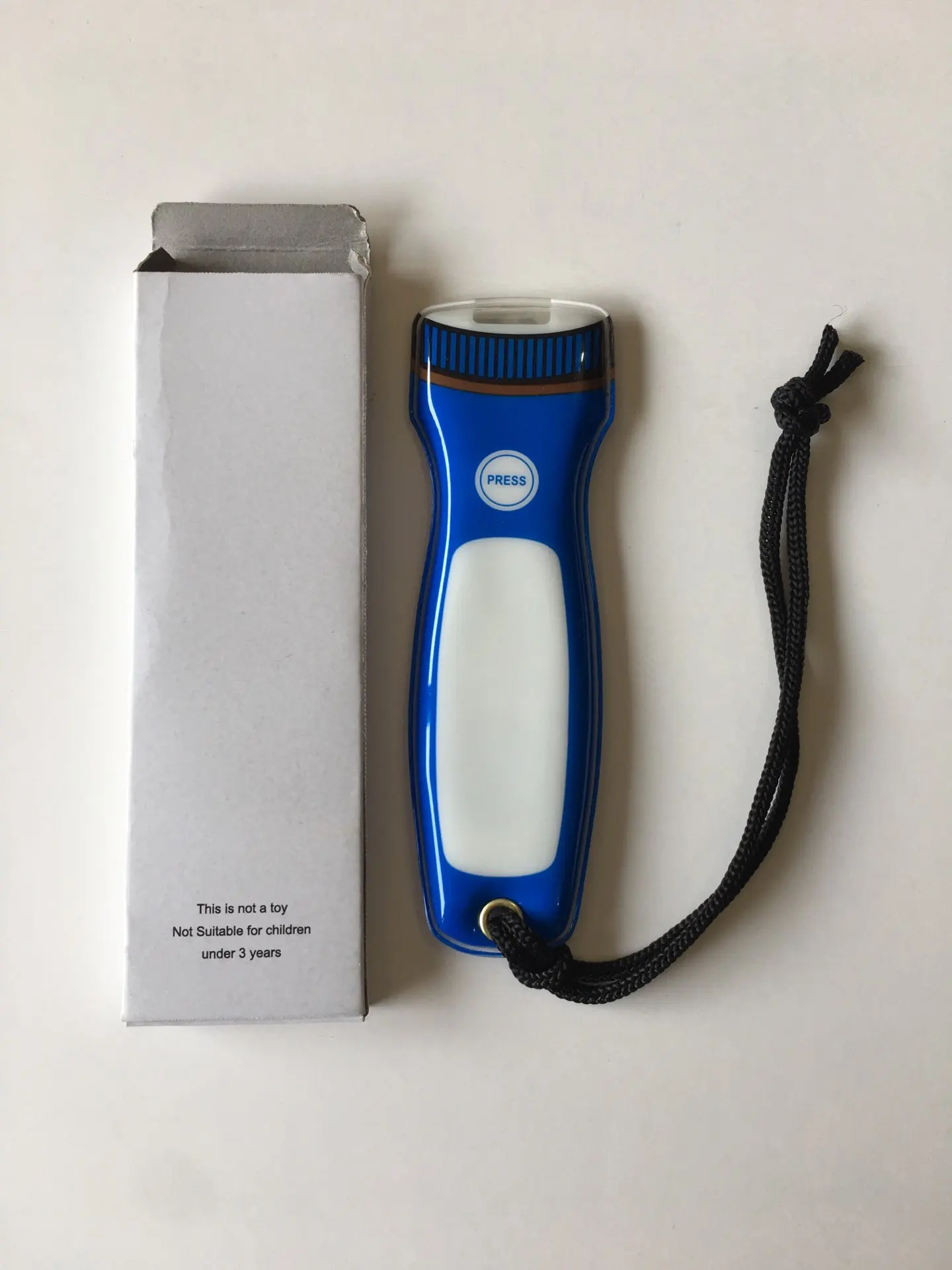 Linli Custom Logo 2pcs Led Flat Magnet Keyring Light Customized Torch Shape PVC LED Keychain Light Magnetic Flashlight