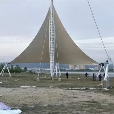 PVDF tensile membrane structure waterproof shade fabric tent