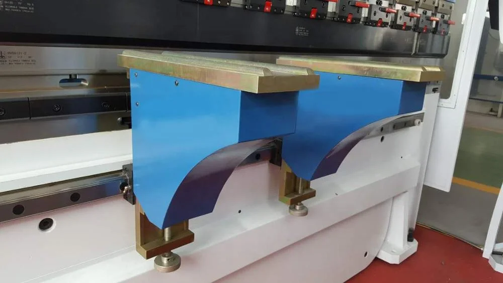  CNC листогибочный пресс Электрический гидравлический синхронный гибочный станок Delem DA53t с