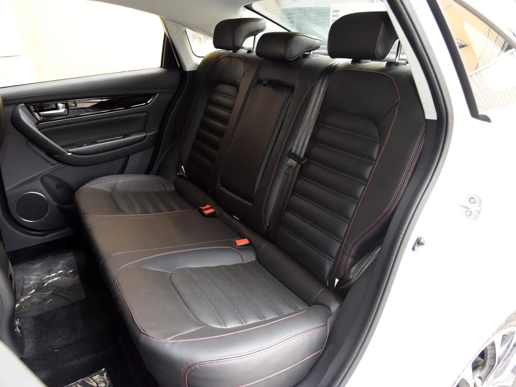 Хит продаж Подержанный китайский мини-автомобиль качество автомобилей внедорожник панорамный люк кожаные сиденья темный интерьер стандарт выбросов Евро VI