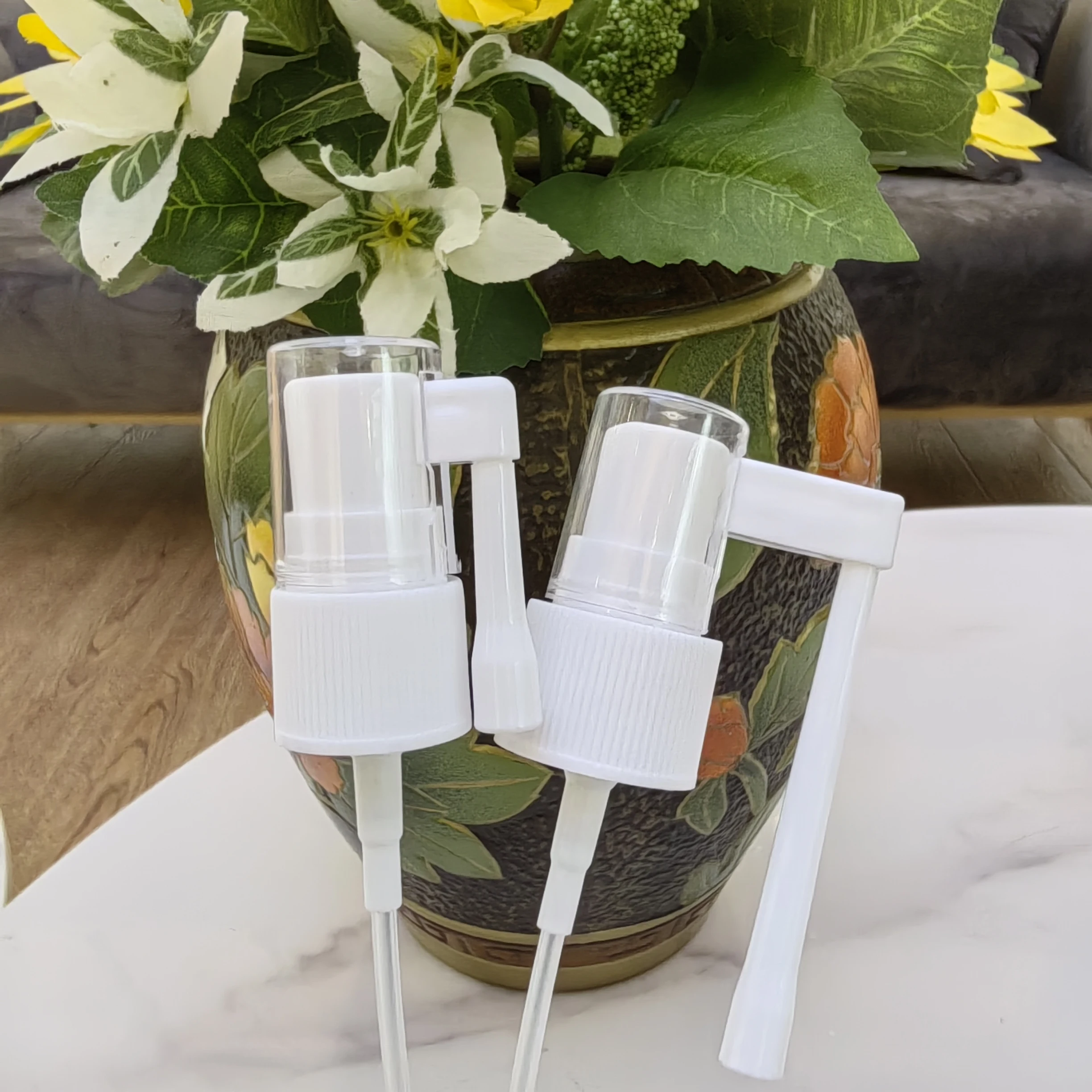 Yuyao Factory Wholesale Fine Mist Sprayer Pumps 18mm 20mm 24mm Long Nozzle for Medical Cap Plastic Pump Spray