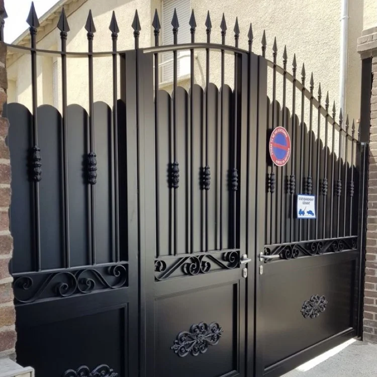 Hot Selling Heat Treated Garden Arch Wrought Aluminum Gate And Fence