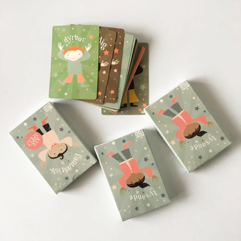 Manufacture Customized Logo Printing Reusable Playing Game Cards With Box Front And Back Printing Logo