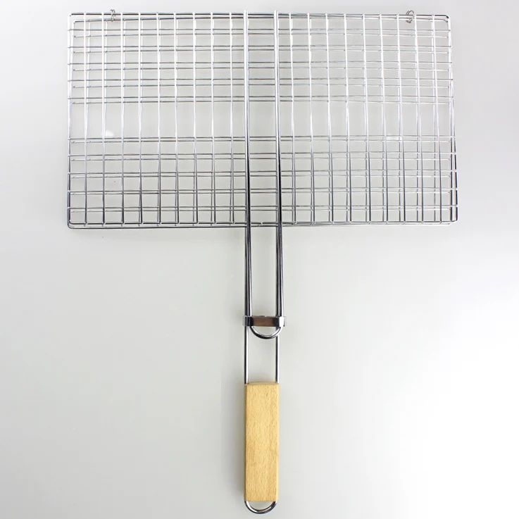 Camping BBQ Tools Iron Chrome Plated Barbecue Grills Basket With Wooden Handle BBQ Grill Net
