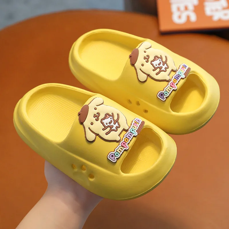 Lovely Sanrio Cinnamoroll Anime Kitty Platform Slippers Girls Non-Slip Comfortable Sandals Home Outdoor Beach Use Kawaii Design