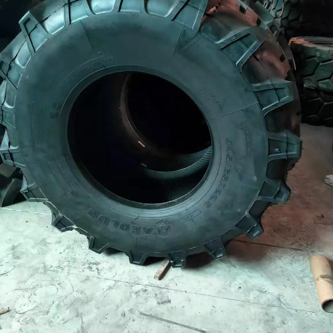  Одобрено Fengshen Shuangqian 445/65R22.5 грузовик с шинами 18R22.5 нефтяными местами 445/