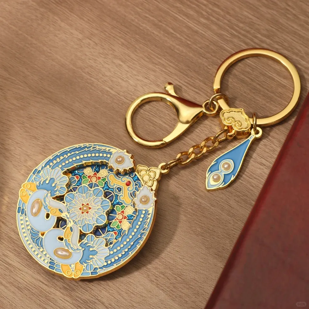 Factory customized lapel pins round engraved with exquisite floral pattern, meaning good luck key gifts