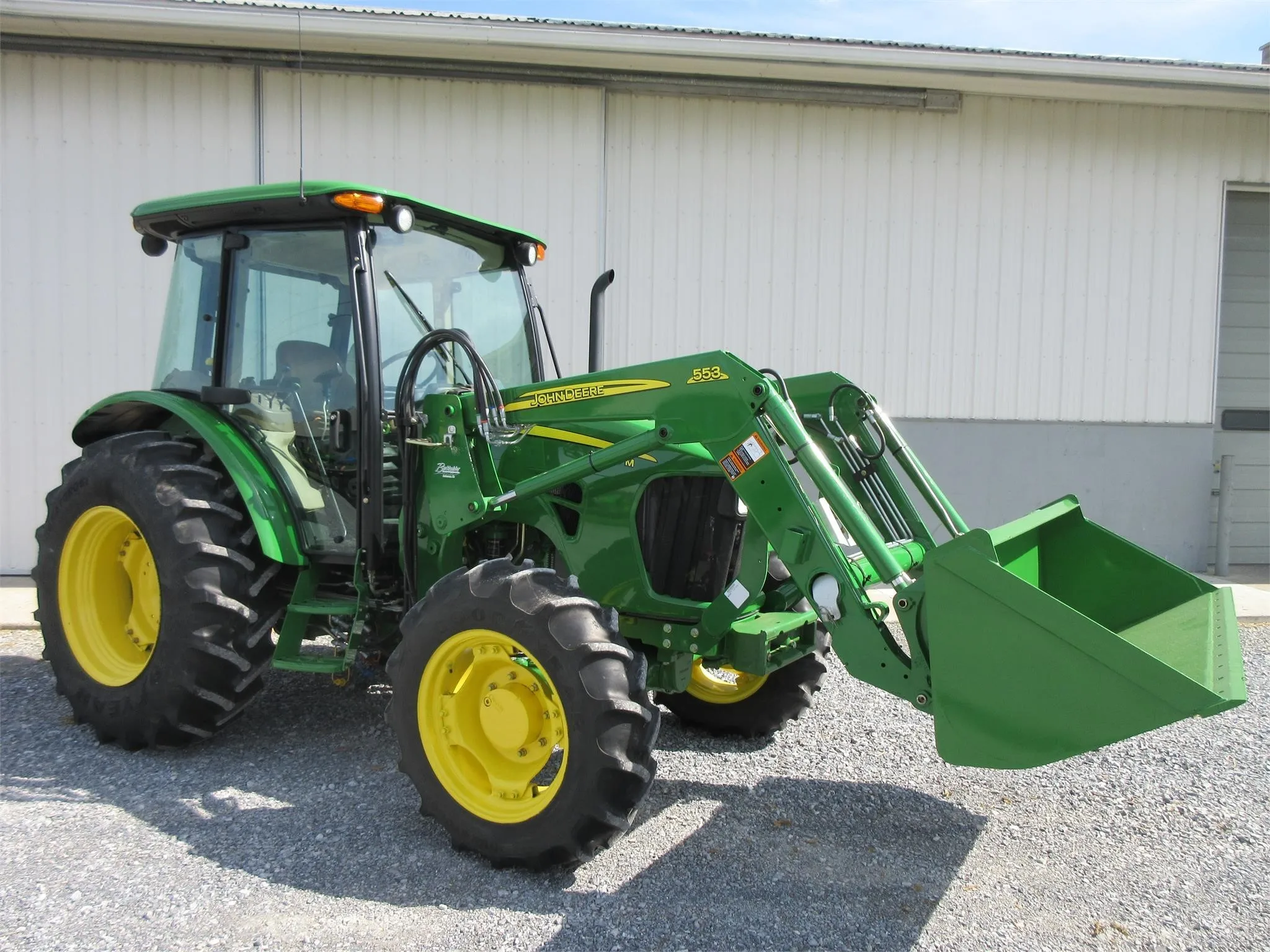  Б/у трактор John Deere