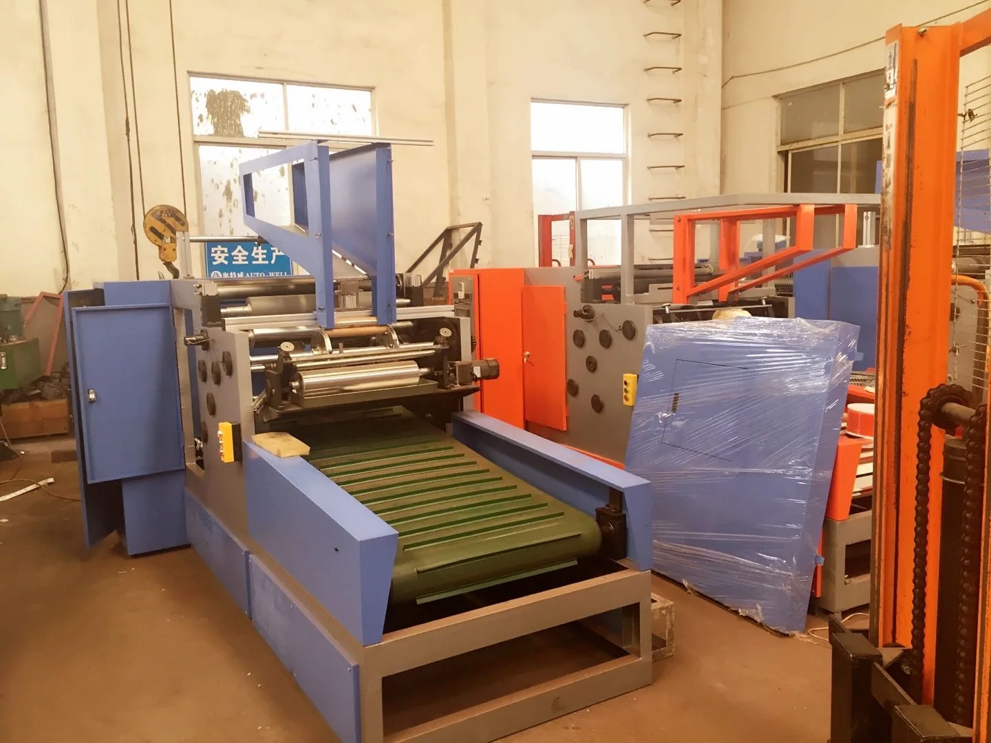 Aluminium foil roll rewinding machine rewinder