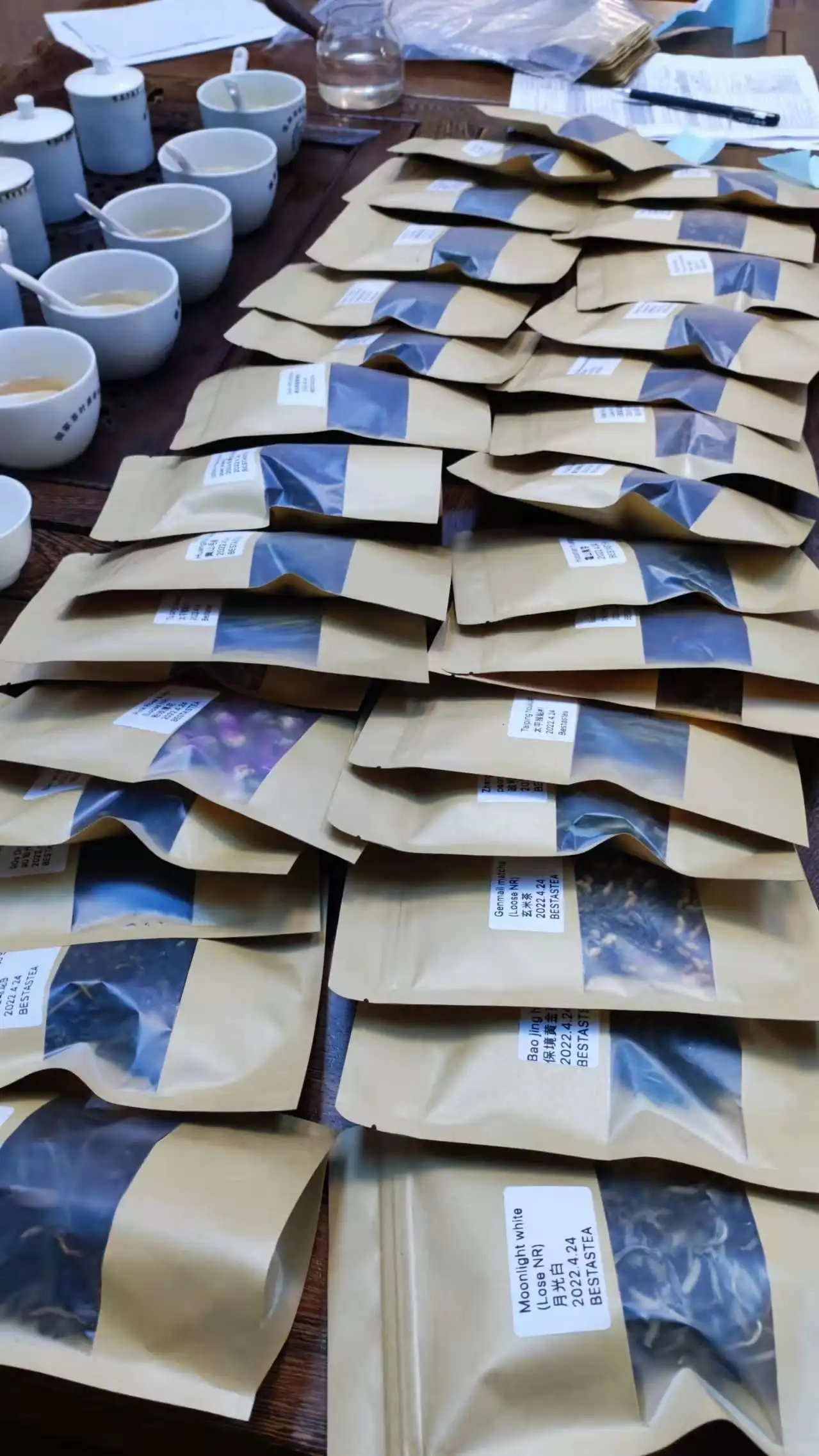 Знаменитый тайваньский чай с ароматом османтуса олуна Guihua Wulong highttain Oolong