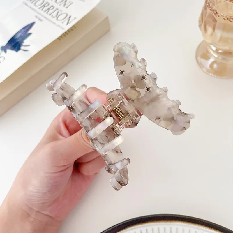 wholesale vintage cellulose acetate flower girl hair clamps claw clip korea crystal 7.5 cm medium size hair claw clips